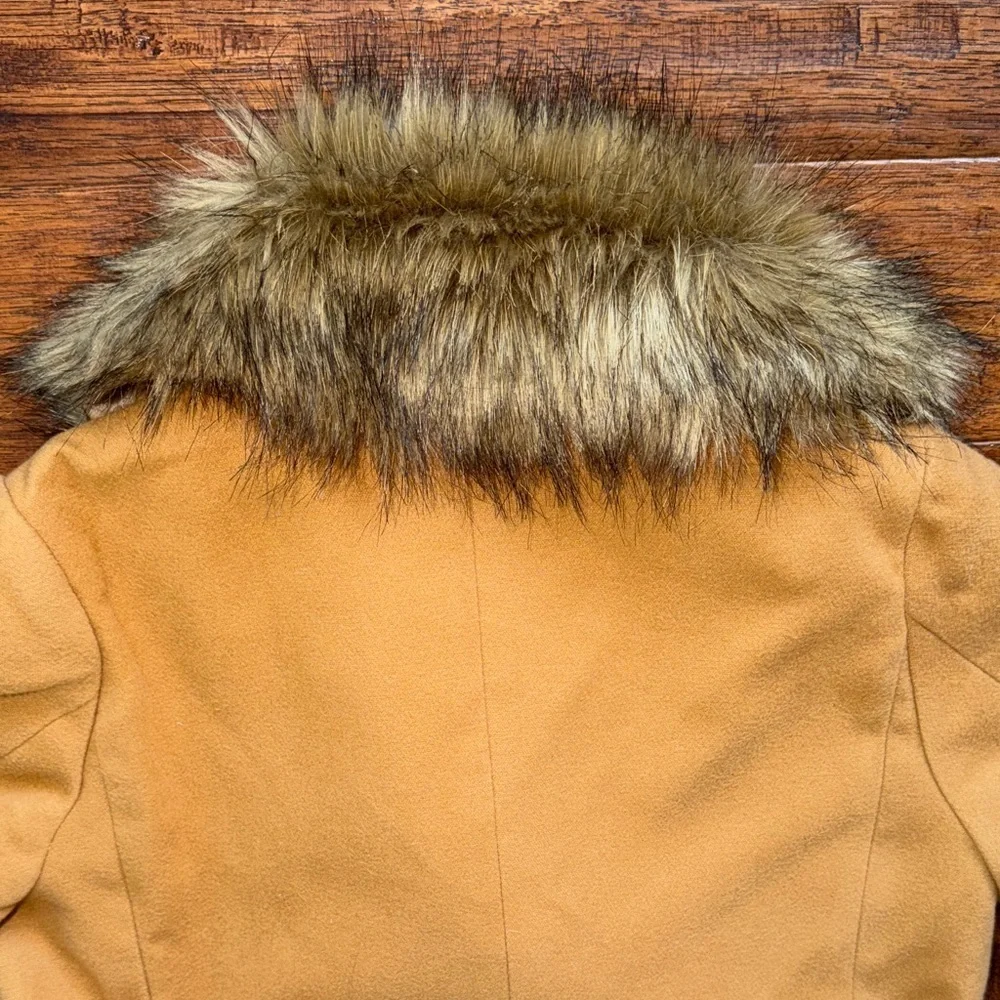 Ivy City Co Kids Sloane Camel Tan Peacoat with Removable Faux Fur Collar, 9/10